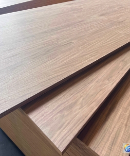 Plywood RK Phủ Veneer