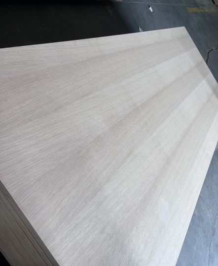 Plywood phủ Veneer Sồi