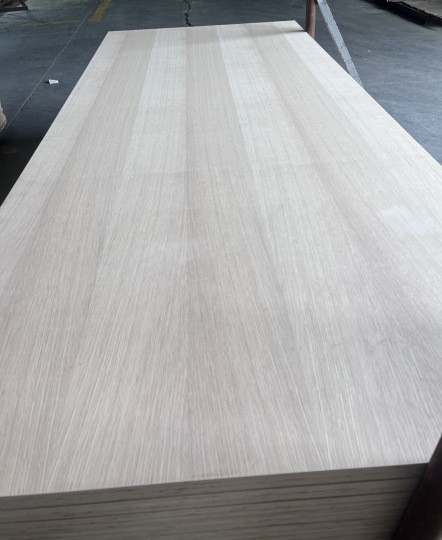 Plywood phủ Veneer Sồi