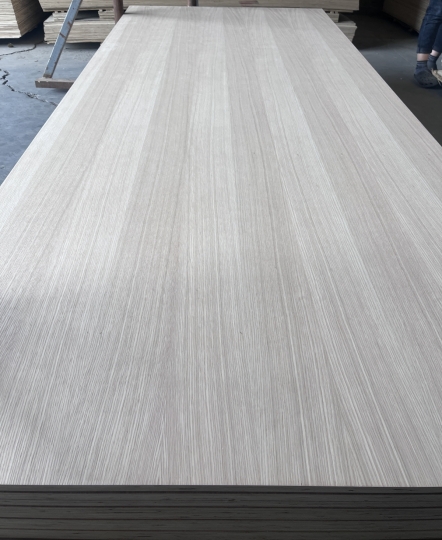 Plywood phủ Veneer Sồi