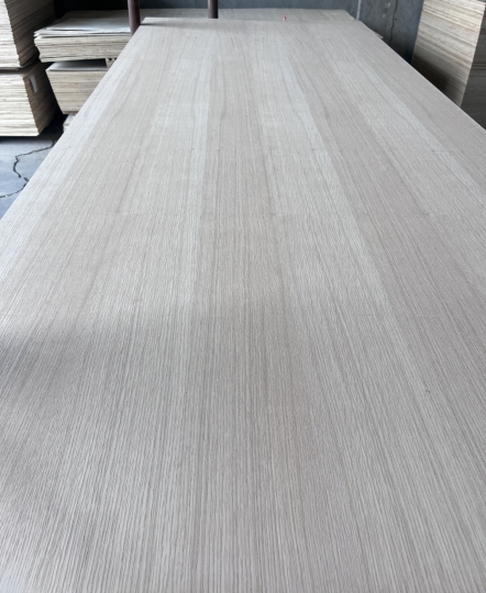 Plywood phủ Veneer Sồi